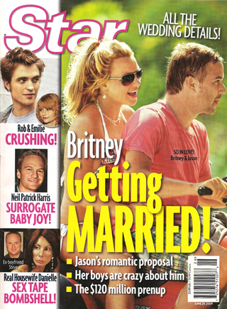 Illustration for article titled This Week In Tabloids: Britney's Getting Married; Kate's Smacking The Kids